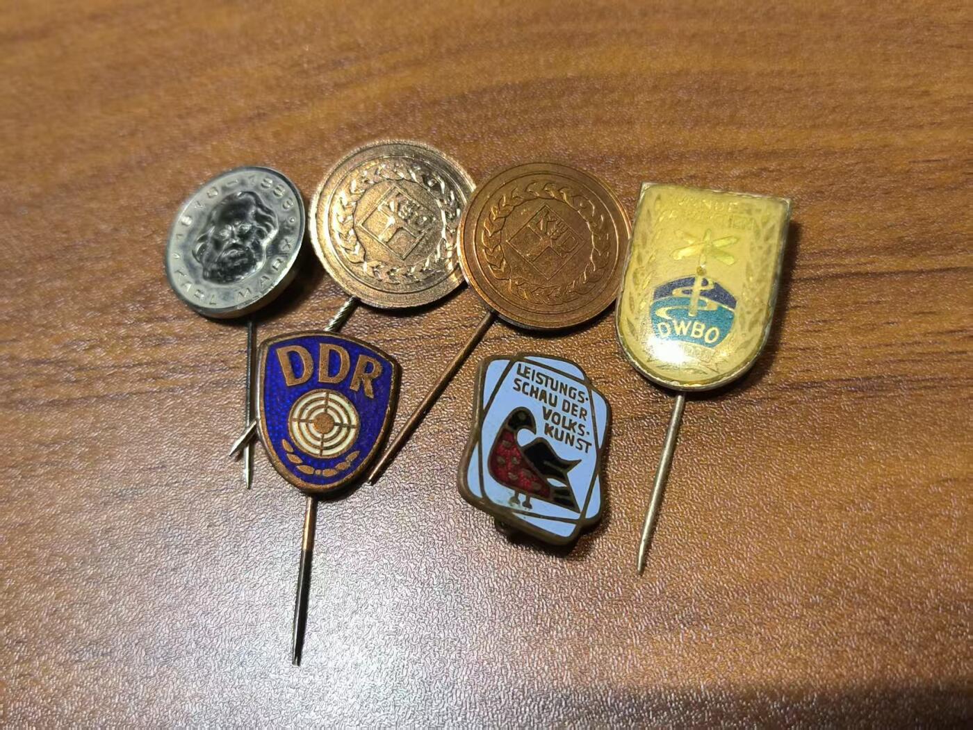 罗岚⭐新藏⭐特惠专拍第一场-分享拍场赚佣 民主德国插针一组 马克思 文化联盟荣誉会员