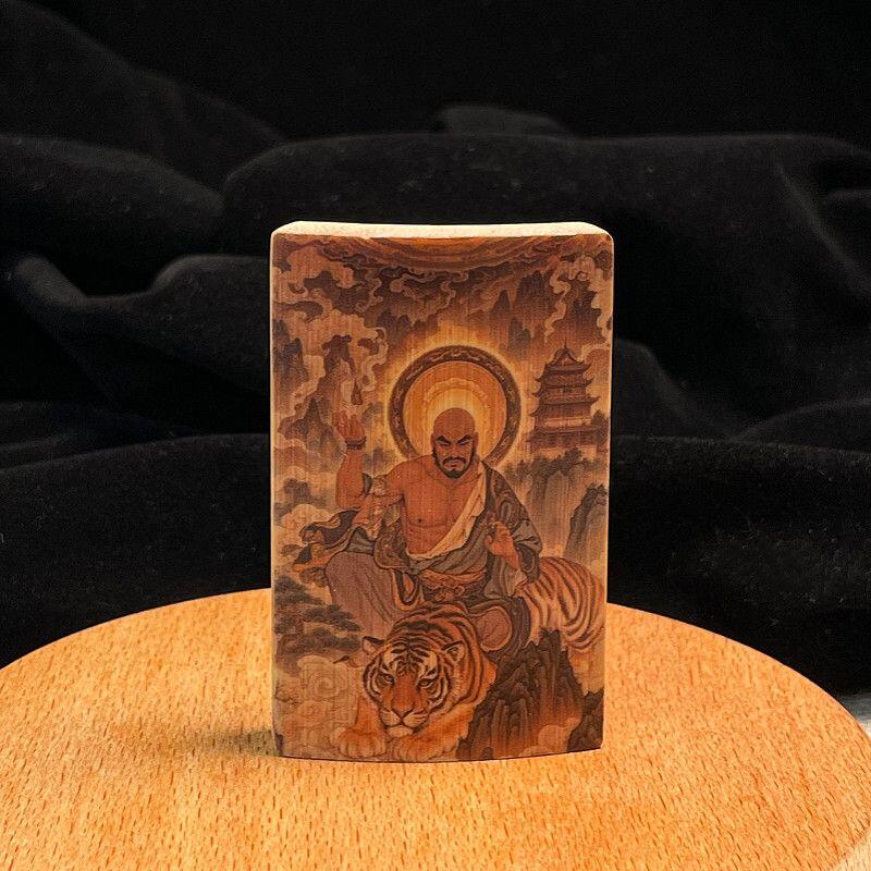 听雨轩（34）天然彩绘实心玉竹牌专场 实心玉竹牌   伏虎罗汉 4*6cm