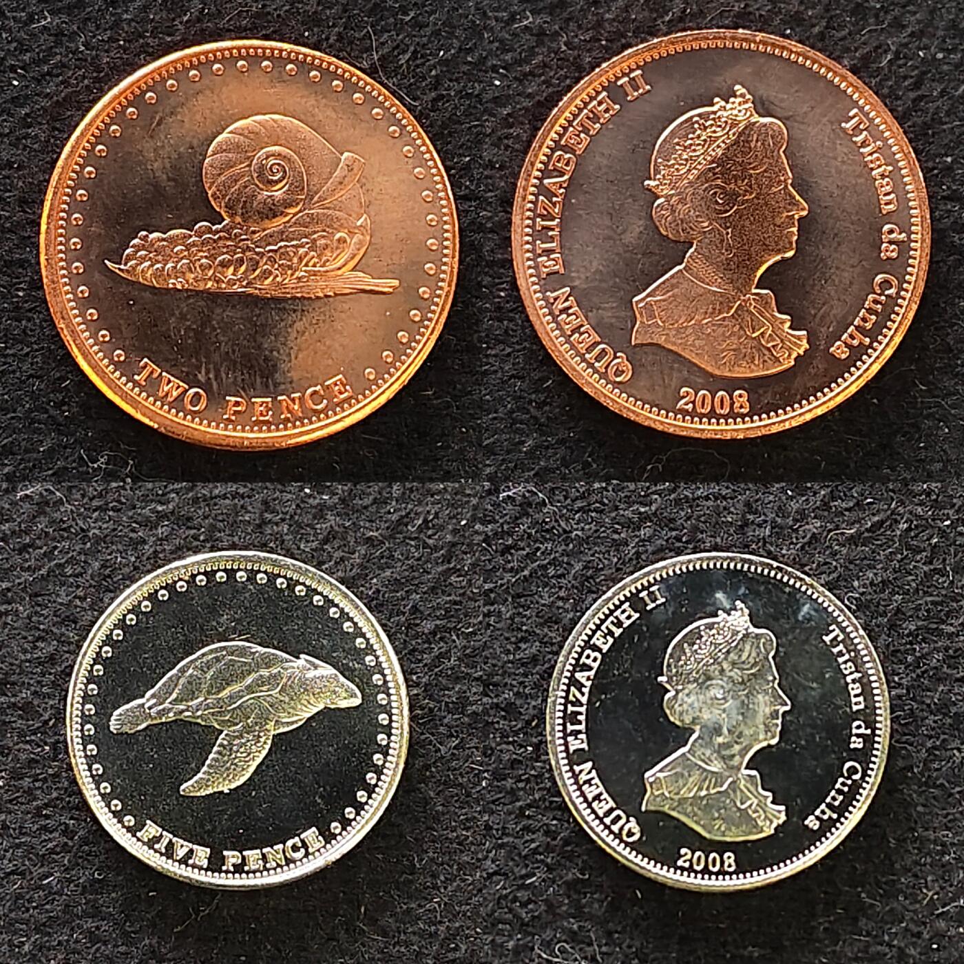 【全场包邮】纯粹捡漏拍483场（免费代拍第20场） 【罕见】英属特里斯坦和达库尼亚木盒装官方精制套币-量1000