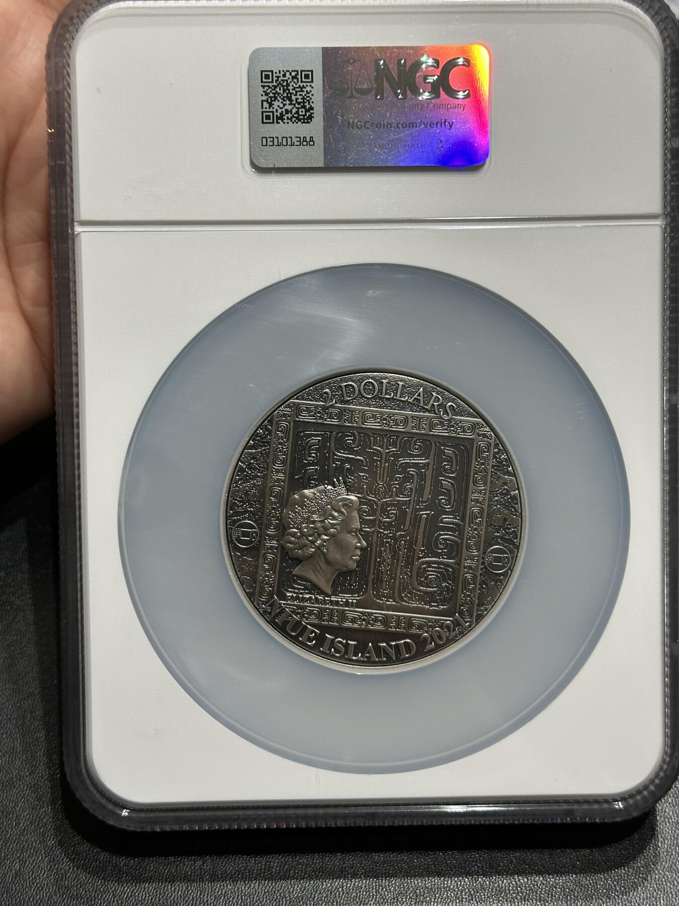 《外钞收藏家》第五百九十一期（畅拍场）（本平台长期征集拍品、欢迎藏友们联系合作） 2021年纽埃 三国五虎将赵子龙赵云 银铜双金属高浮雕纪念币 NGC评级70满分