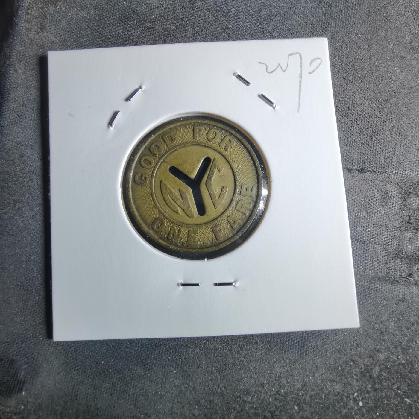 沼泽如烟--第922场 代币