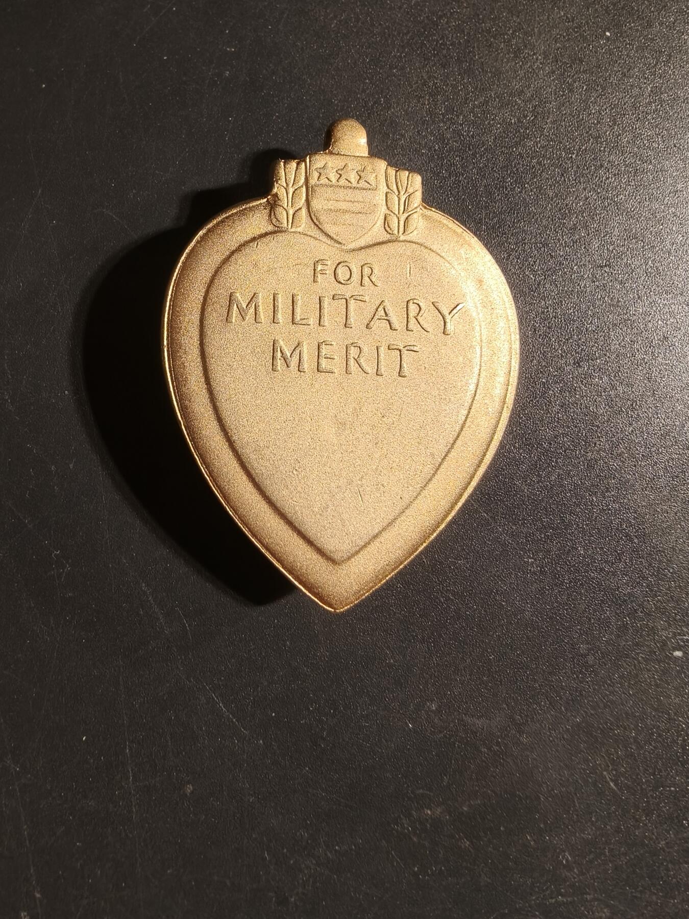 老王徽章第168期 美国紫心勋章    无上挂