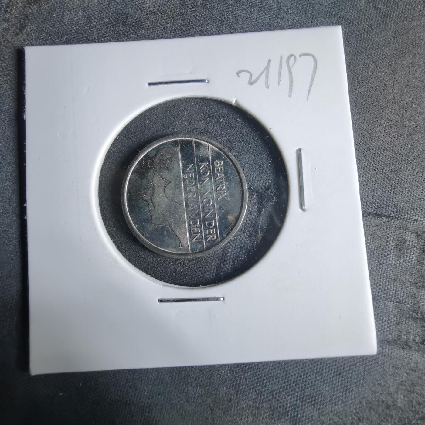 沼泽如烟--第921场 荷兰1995年25分