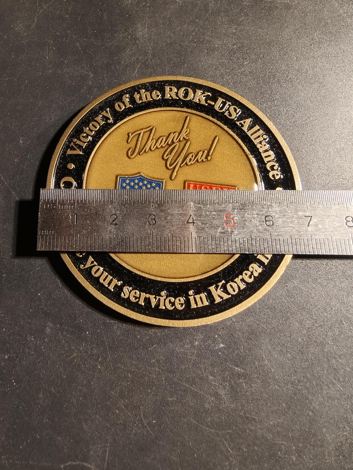 老王徽章第168期 2015年韩美同盟胜利纪念章     原盒     直径70mm.   重量106.4g