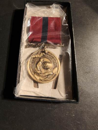 老王徽章第168期 - 美国海军陆战队品德优良奖章    原盒