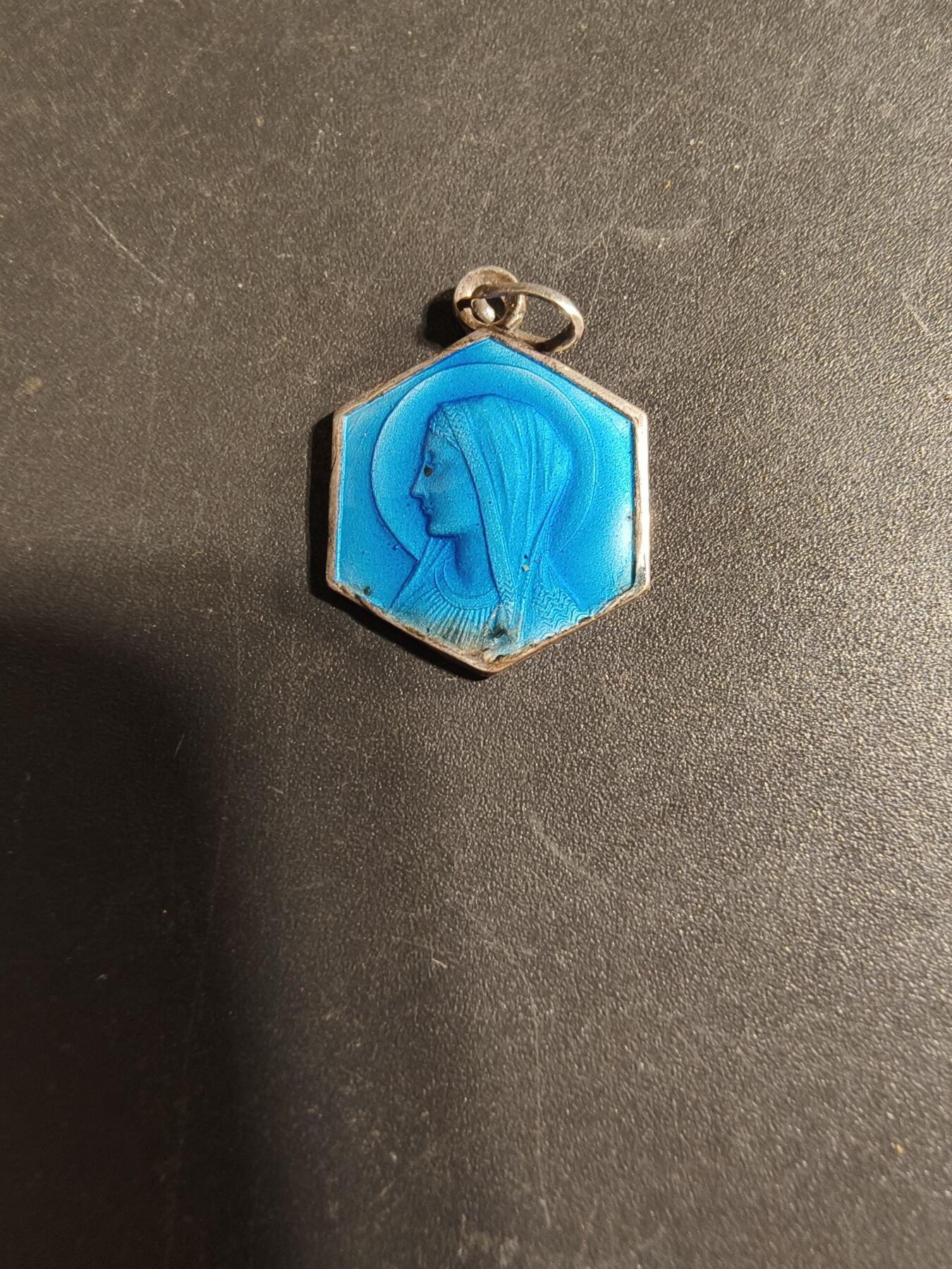 老王徽章第168期 法国天主教会纪念章