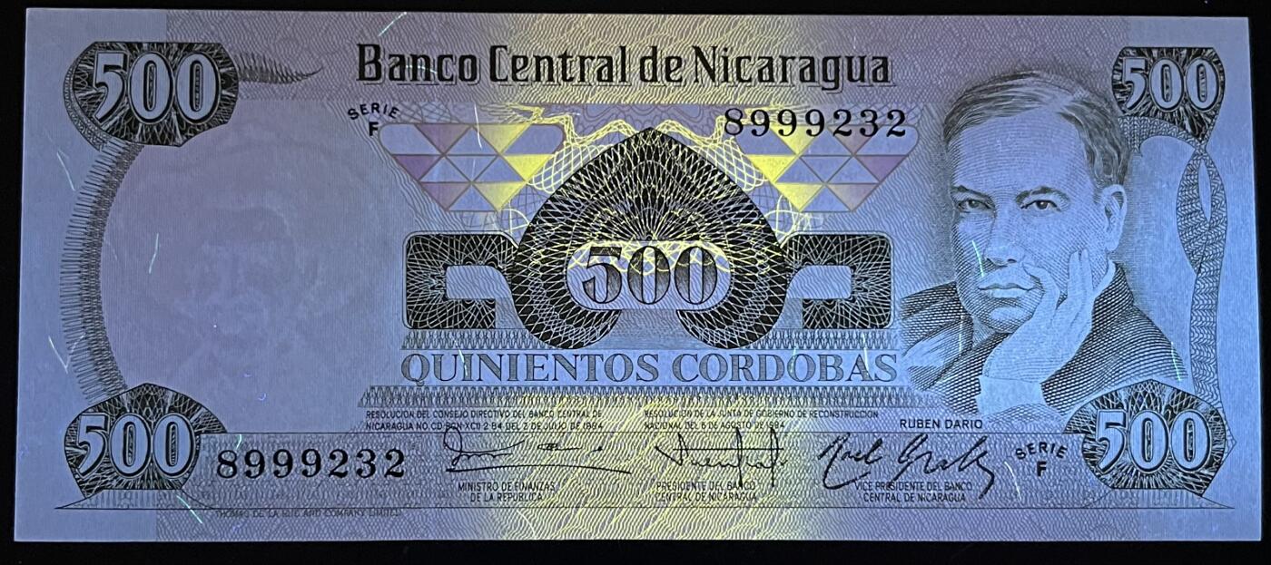 小福收藏拍卖第197期 裸钞场 本期有多张豹子号靓号 百慕大03年50元纪念钞百位号 马来亚和英属婆罗洲开国第一张纸币大冠女王 马来亚 41年1元英王乔六 法属太平洋10000法郎 捷克1000克朗纪念钞千位号  卢森堡 1000法郎  萨尔瓦多样钞 匈牙利 法罗群岛 危地马拉等多国精美纸币 尼加拉瓜 1984年 500科多巴 靓号8999232 unc