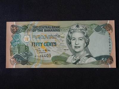 【游宝拍卖】乙巳蛇年92期 第四季首拍场  - 巴哈马-1/2元【2001年 全新UNC】