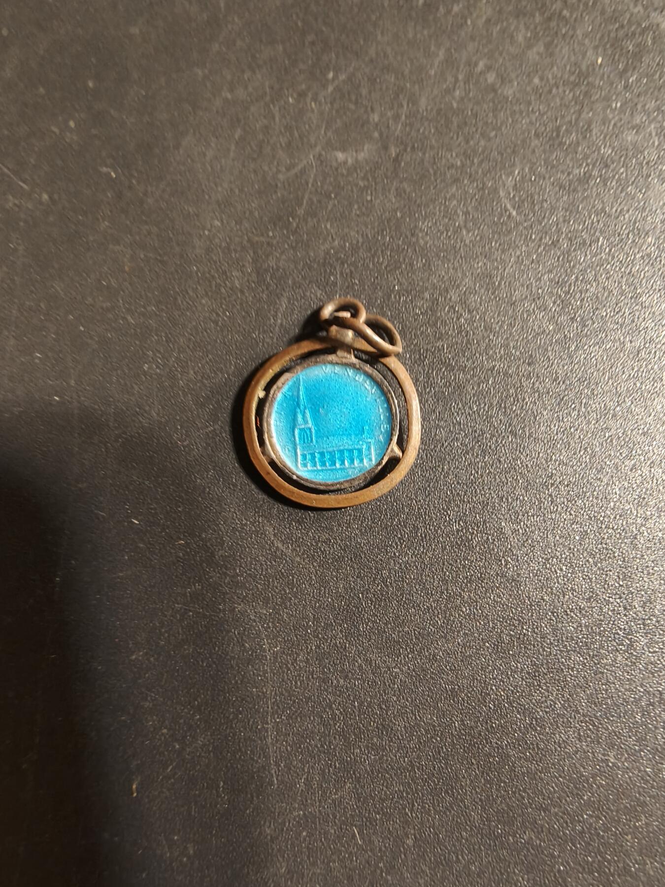 老王徽章第168期 法国天主教会纪念章