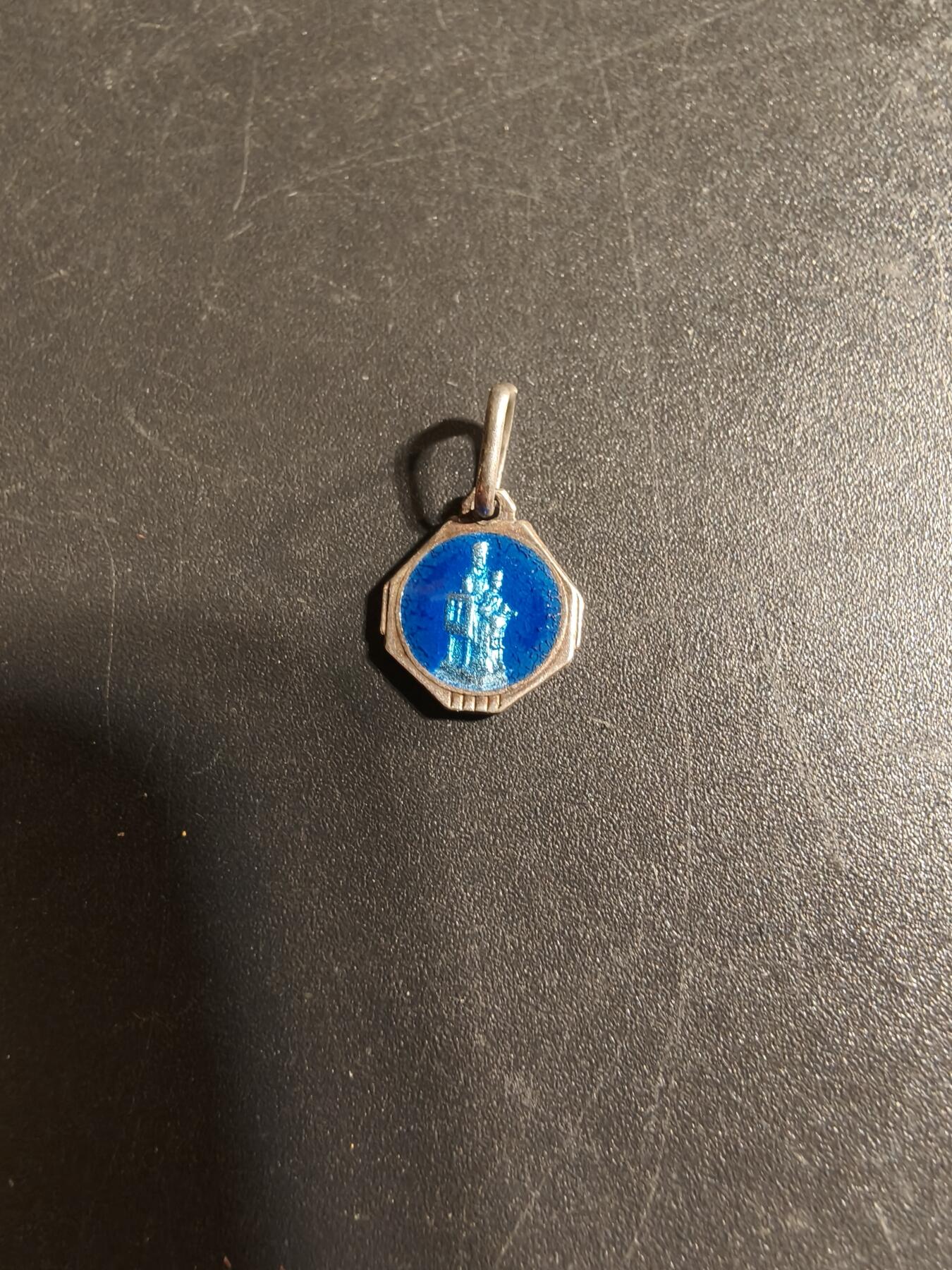 老王徽章第168期 法国天主教会纪念章