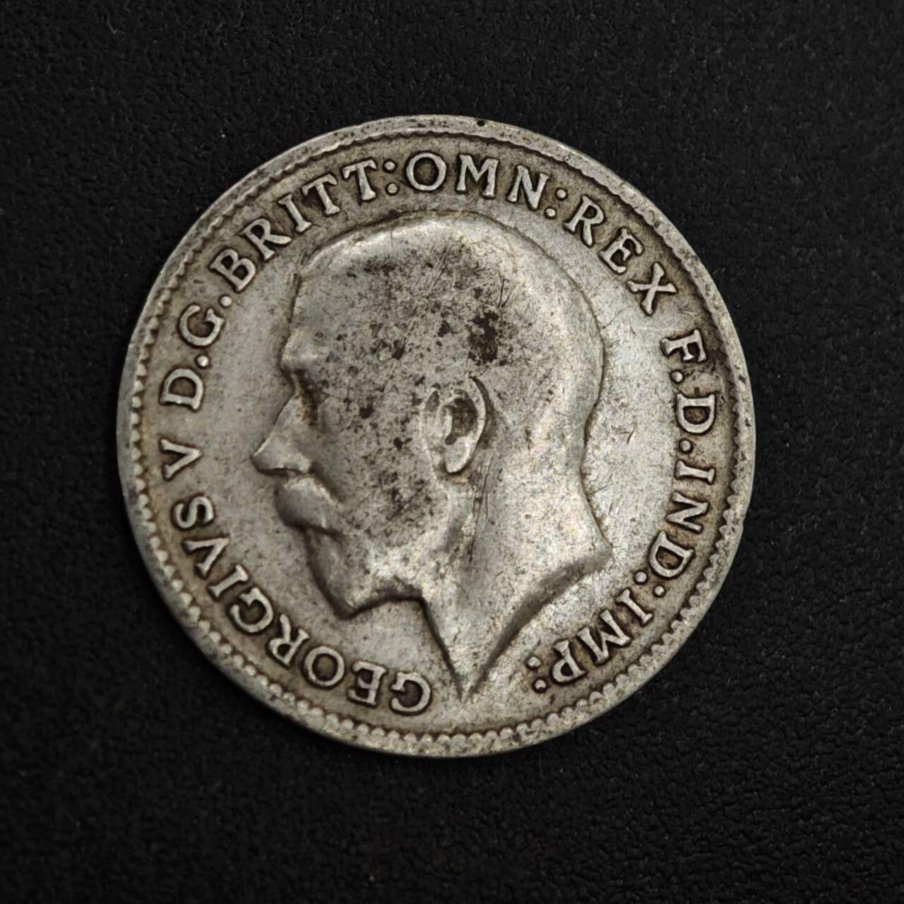 【淘币小摊】实时拍第八百一十八拍   散币小银币场   满百包邮可预留二周 每周一统一发货   英国1913年乔治五世3便士银币