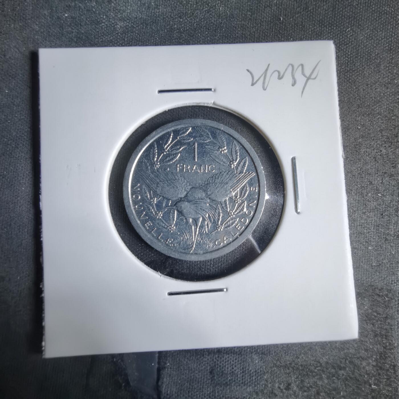 沼泽如烟--第921场 法属新喀里多尼亚1988年1法郎