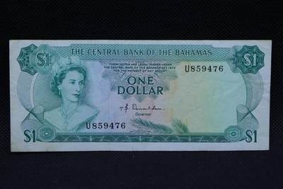 【淘币小摊】限时拍第八百二十一拍  纸币场  满百包邮可预留两周  周一统一发货  -  巴哈马1973年彩背1元纸币【有折】