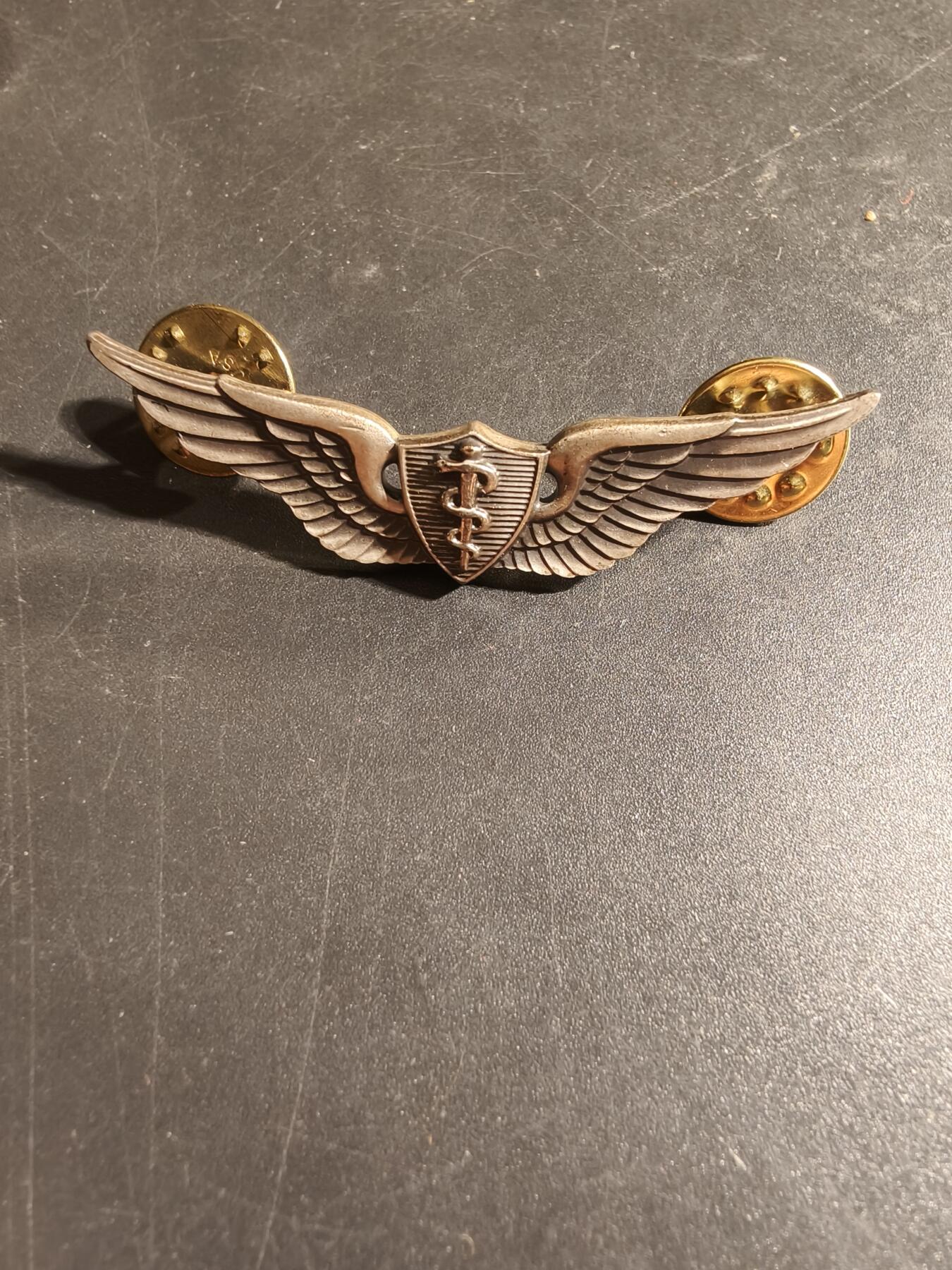 老王徽章第168期 美国空军军医技能章 925银 2英寸    梅耶厂