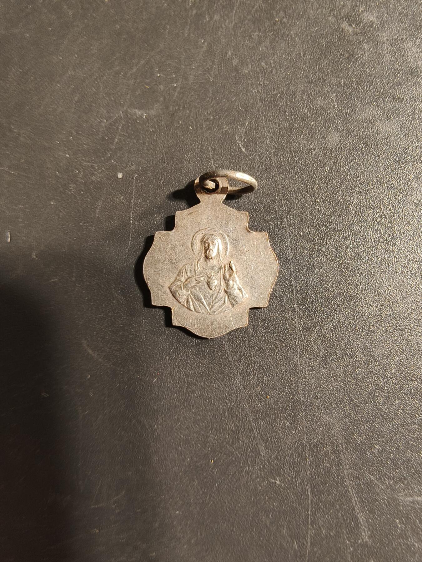 老王徽章第168期 法国天主教会纪念章