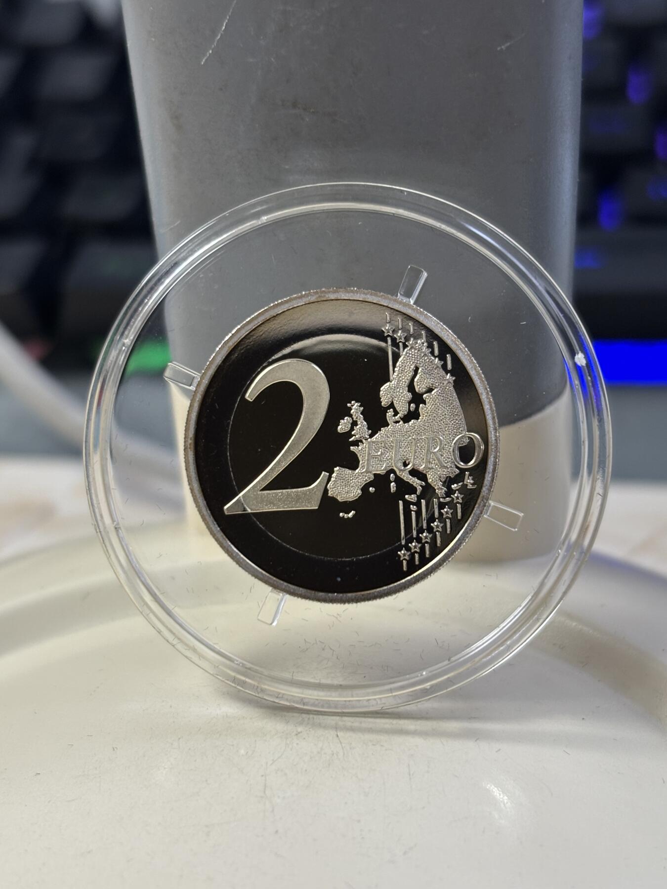 第184期拍卖 法国2020年医学研究精制双色纪念币，发行10000枚