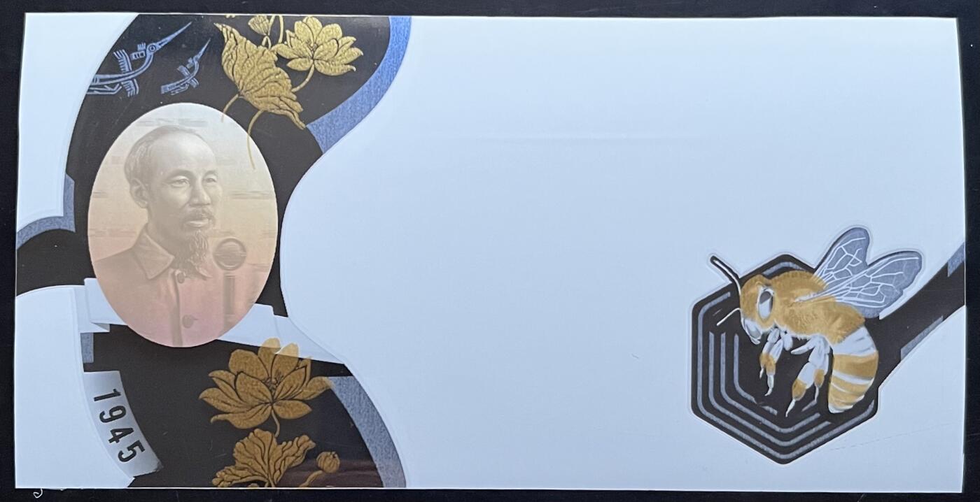 小福收藏拍卖第197期 裸钞场 本期有多张豹子号靓号 百慕大03年50元纪念钞百位号 马来亚和英属婆罗洲开国第一张纸币大冠女王 马来亚 41年1元英王乔六 法属太平洋10000法郎 捷克1000克朗纪念钞千位号  卢森堡 1000法郎  萨尔瓦多样钞 匈牙利 法罗群岛 危地马拉等多国精美纸币 越南 越南民主共和国成立80周年塑料测试钞 光版PolySecure基材 票面精美 unc