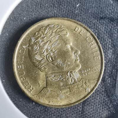 沼泽如烟--第921场 - 智利1981年1比索