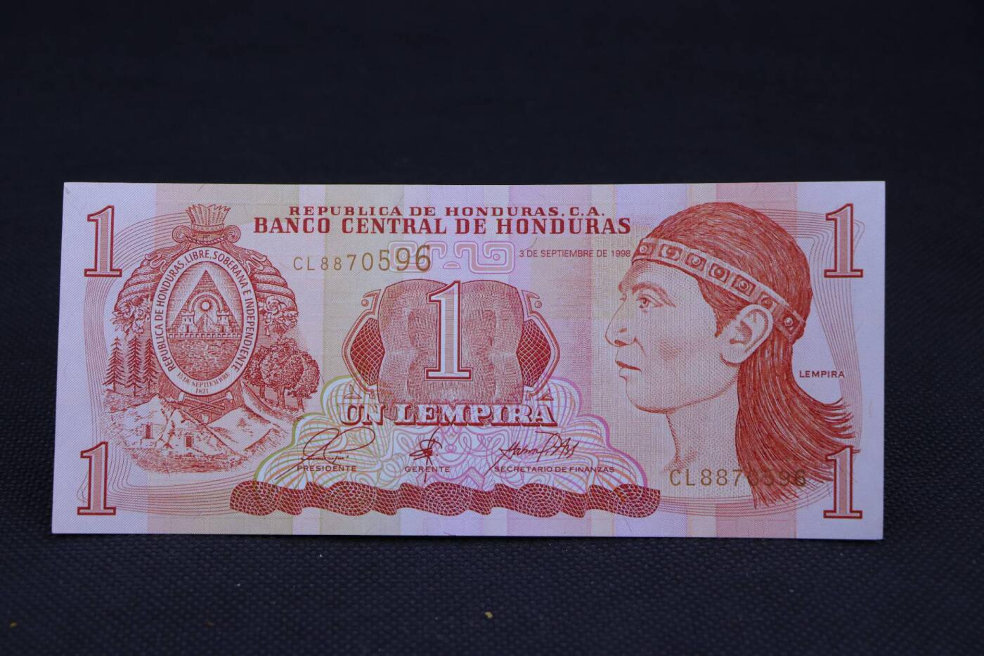 【淘币小摊】限时拍第八百二十一拍  纸币场  满百包邮可预留两周  周一统一发货   洪都拉斯1998年1伦皮拉纸币