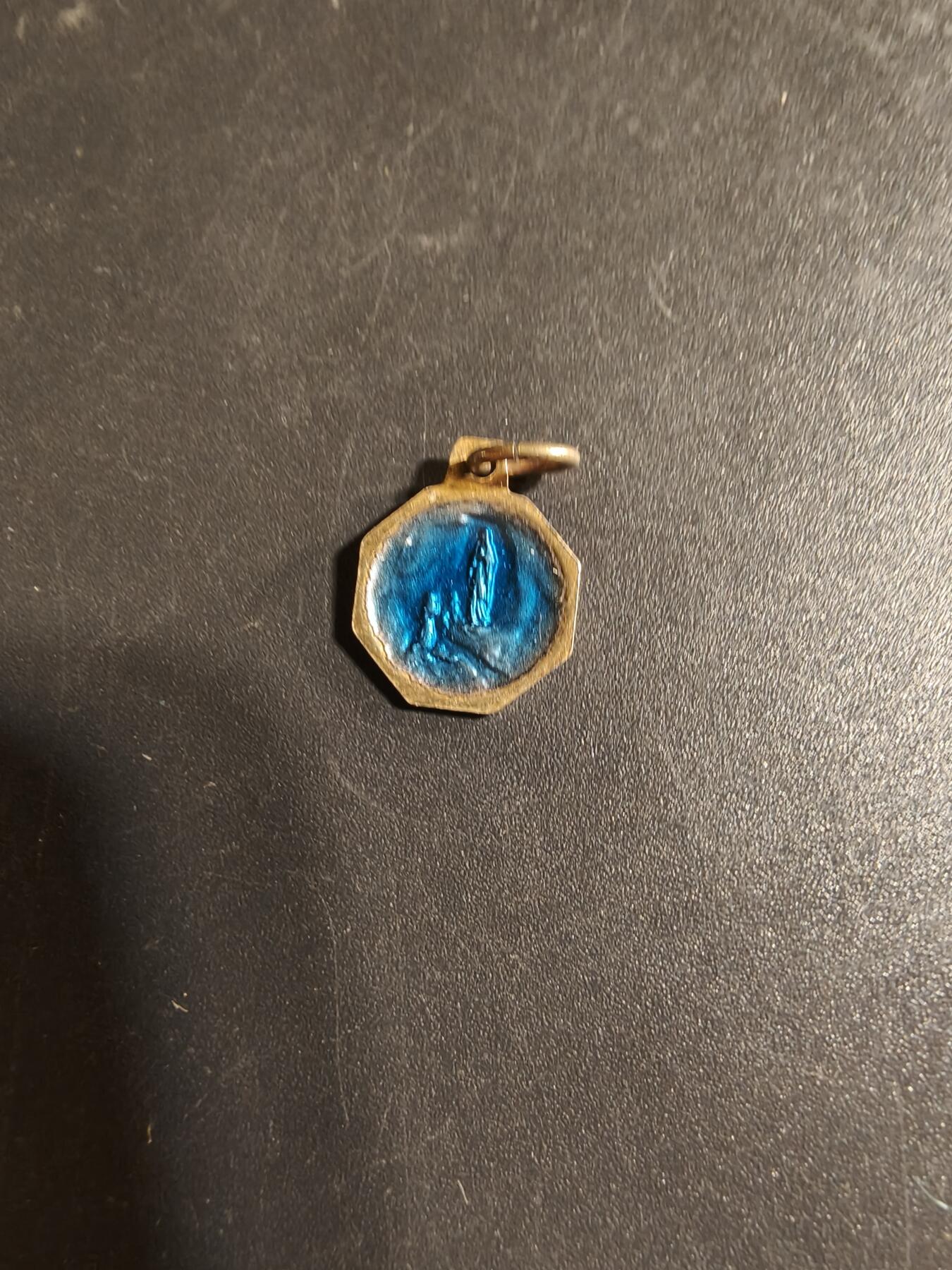 老王徽章第168期 法国天主教会纪念章