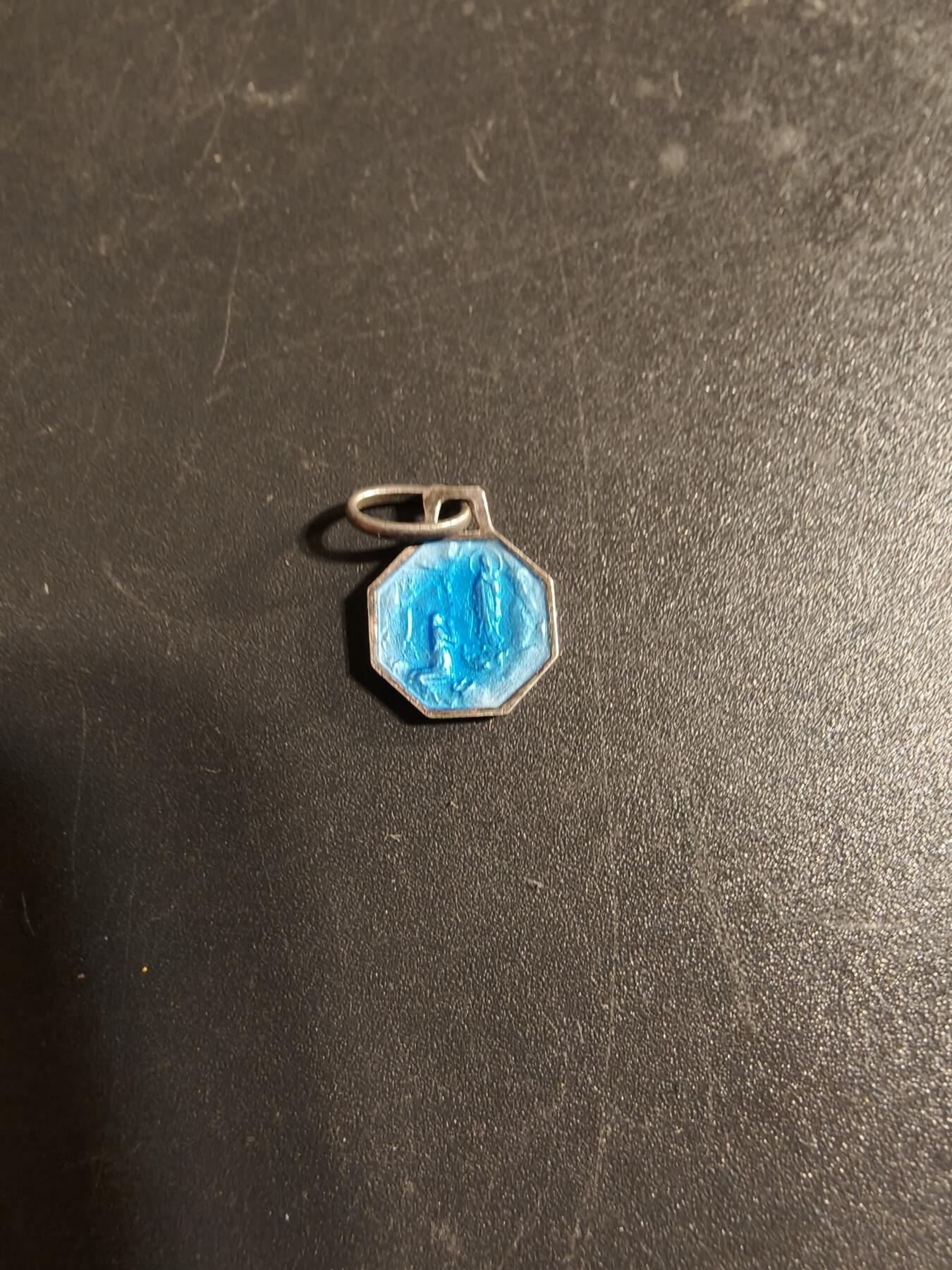 老王徽章第168期 法国天主教会纪念章