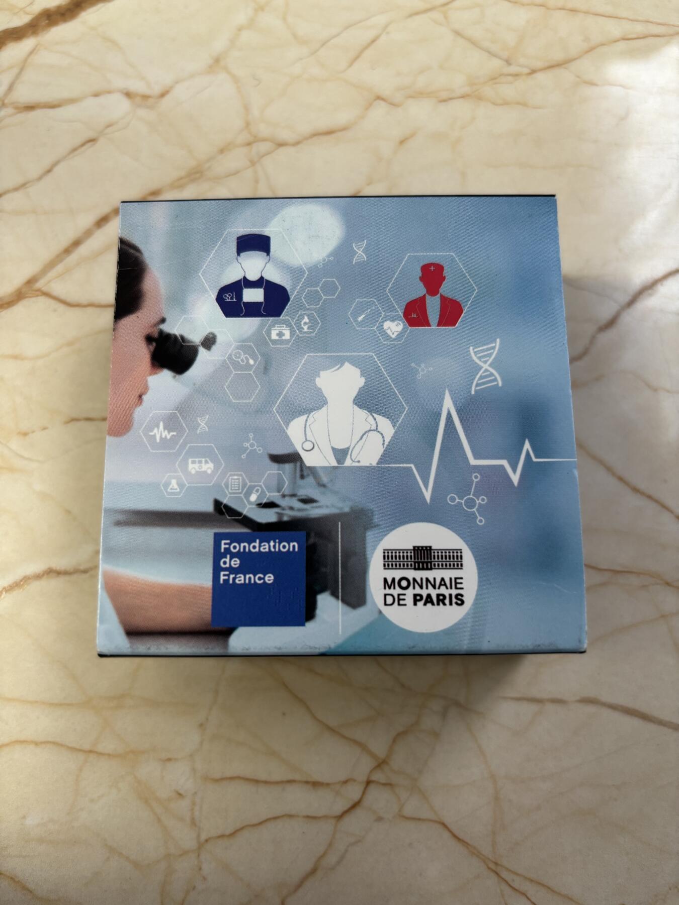 第184期拍卖 法国2020年医学研究精制双色纪念币，发行10000枚