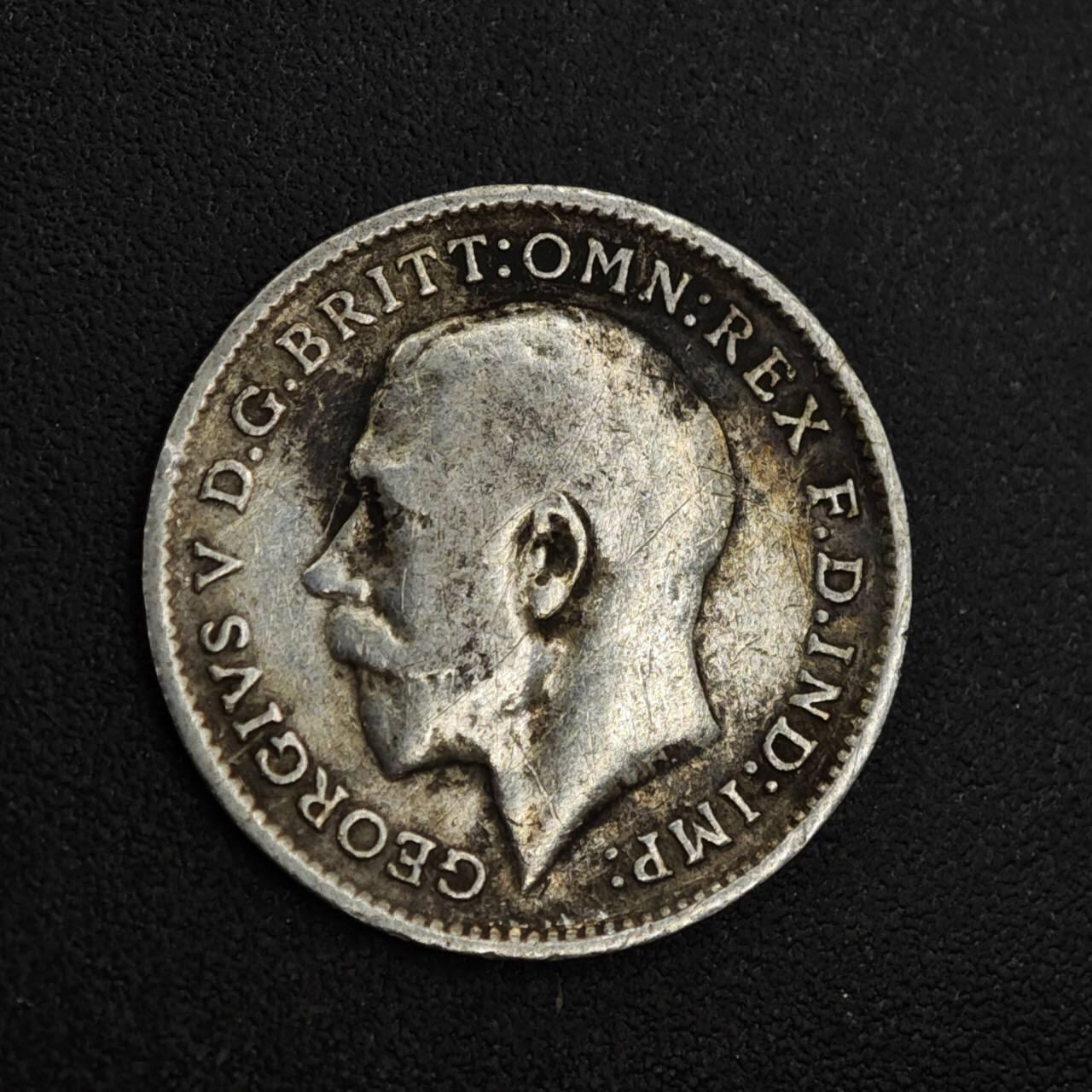 【淘币小摊】实时拍第八百一十八拍   散币小银币场   满百包邮可预留二周 每周一统一发货   英国1911年乔治五世3便士银币