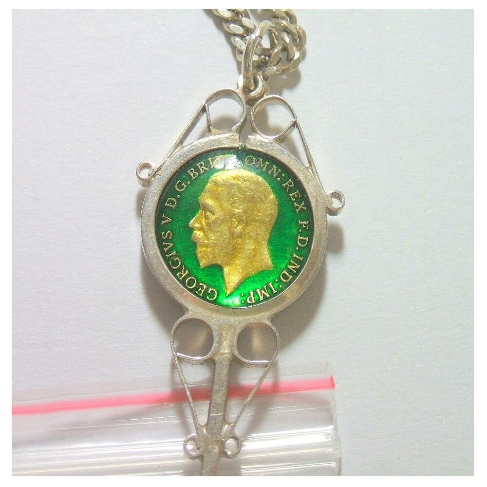 【银】纯手工 英国1934年 乔治五世珐琅彩镀金高浮雕精制银币章 银钥匙 带银项链 20MM 16克