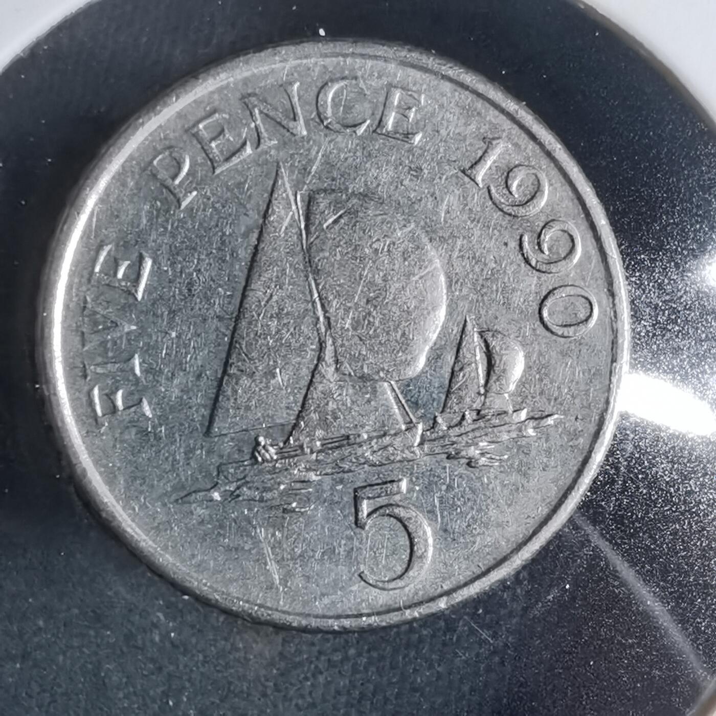 沼泽如烟--第921场 根西1990年5便士