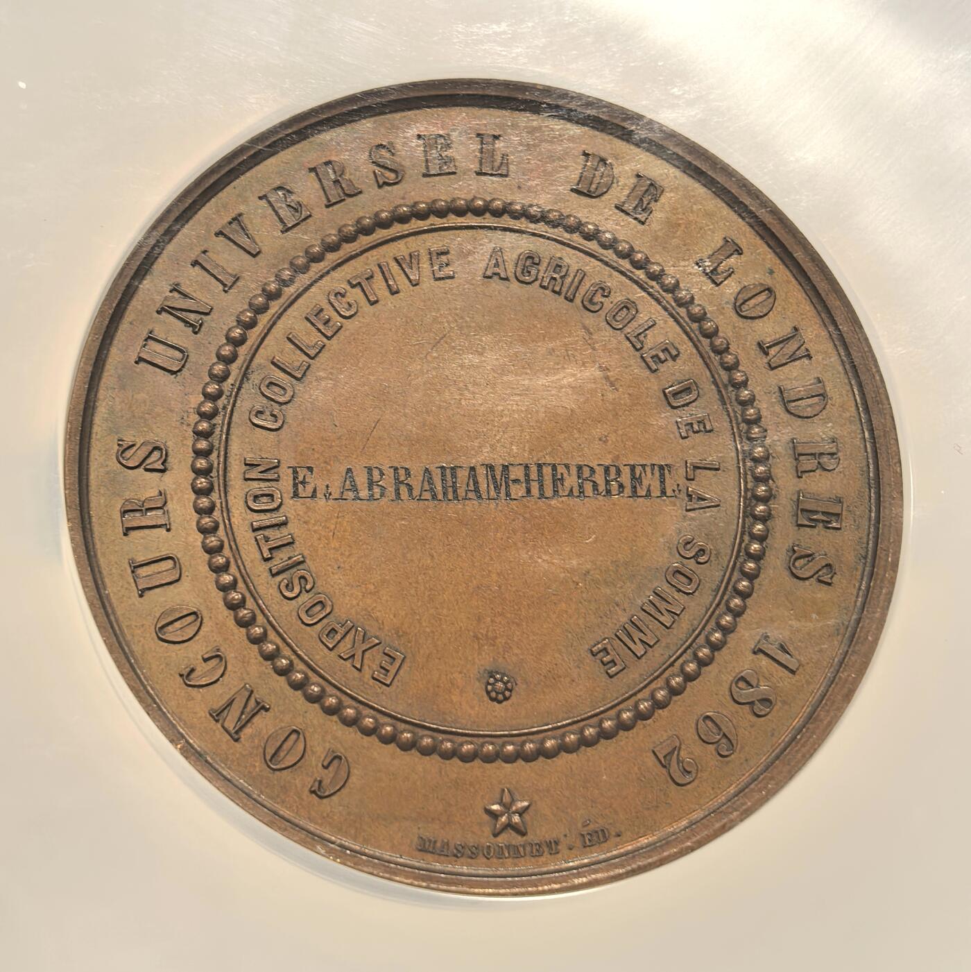 博洋堂世界钱币拍卖第150期（全场包邮） NGC MS64 拿破仑三世1862年伦敦农业博览会纪念铜章，73.2克，50mm大尺寸超大盒，正面拿破仑三世皇帝头像，背面为博览会法文，雕刻精美，高分不易。