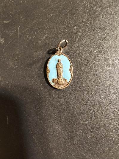 老王徽章第168期 - 法国天主教会纪念章