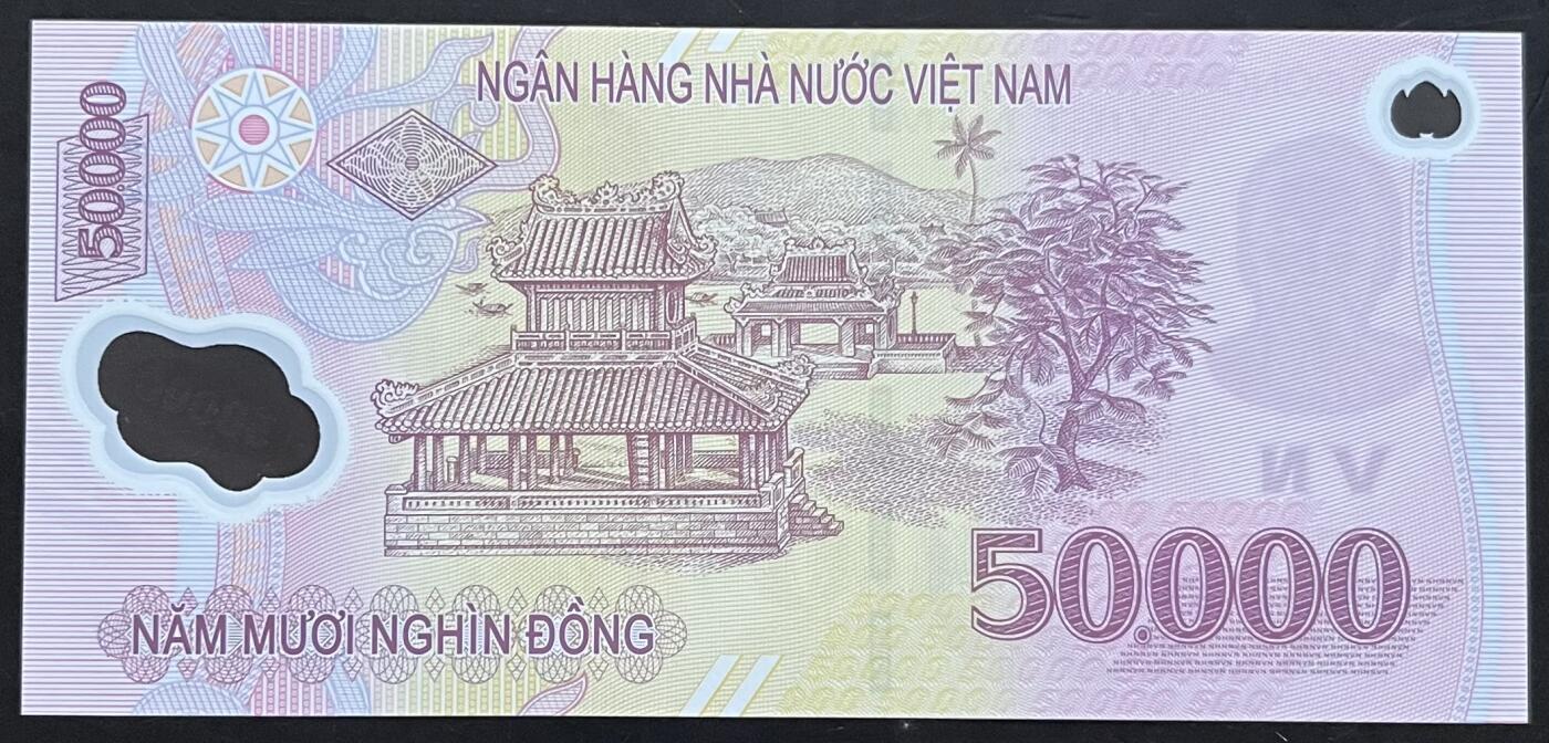 小福收藏拍卖第197期 裸钞场 本期有多张豹子号靓号 百慕大03年50元纪念钞百位号 马来亚和英属婆罗洲开国第一张纸币大冠女王 马来亚 41年1元英王乔六 法属太平洋10000法郎 捷克1000克朗纪念钞千位号  卢森堡 1000法郎  萨尔瓦多样钞 匈牙利 法罗群岛 危地马拉等多国精美纸币