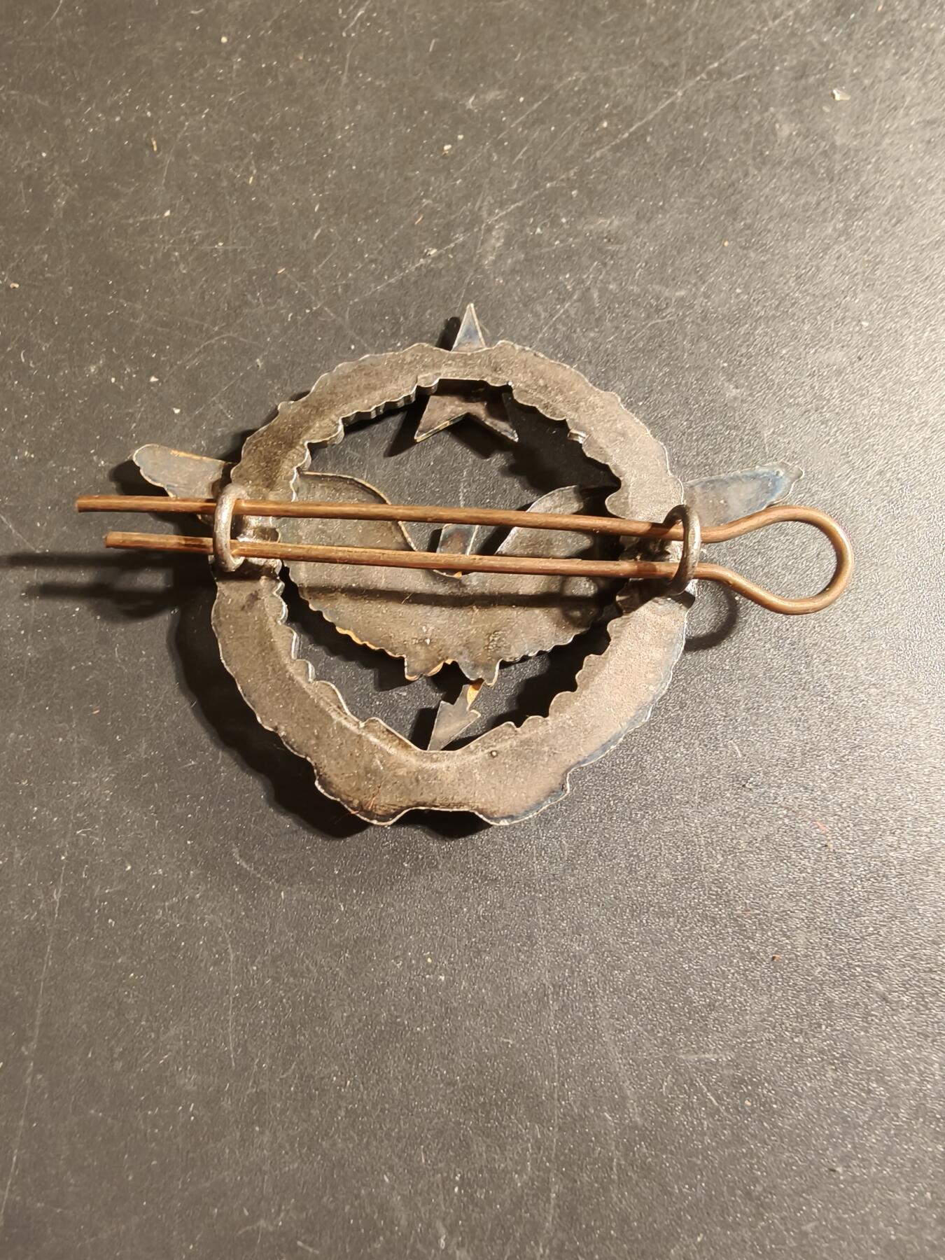 老王徽章第168期 法国空军无线电操作员证章