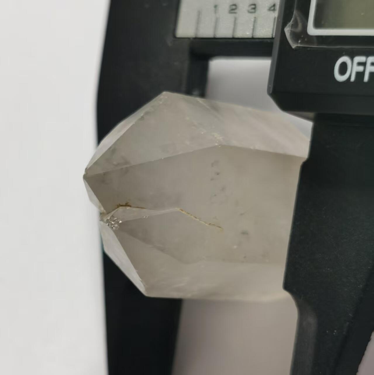 七河·世界钱币杂件水晶矿标小拍（总第30期） 藏家出品X666 云贵闪灵水晶原石 本件拍品由合作藏家邮寄，库存编号5380.