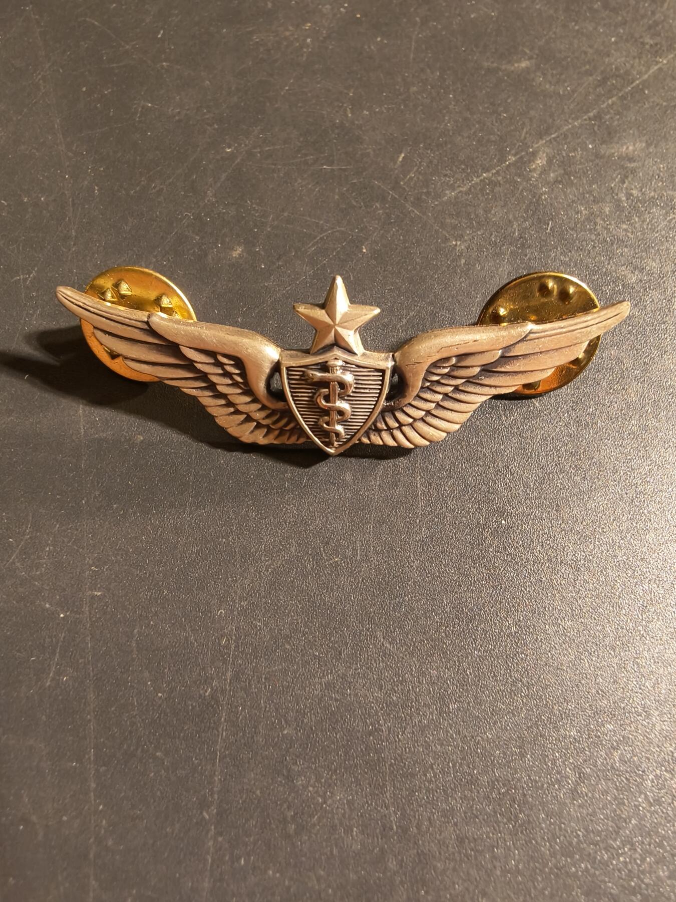 老王徽章第168期 美国空军军医中级技能章 925银 2英寸