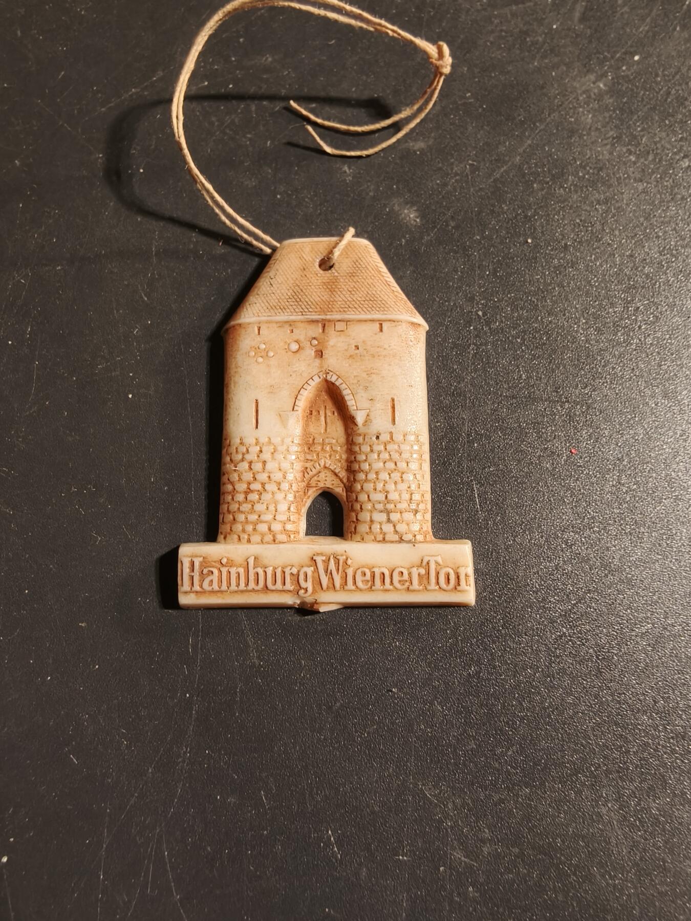 老王徽章第168期 德三冬季工厂WHW徽章