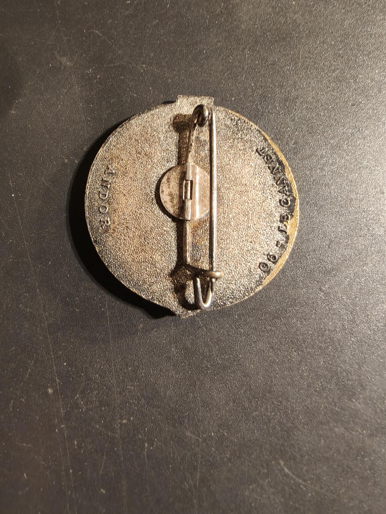 老王徽章第168期 法国第1空中联络大队证章