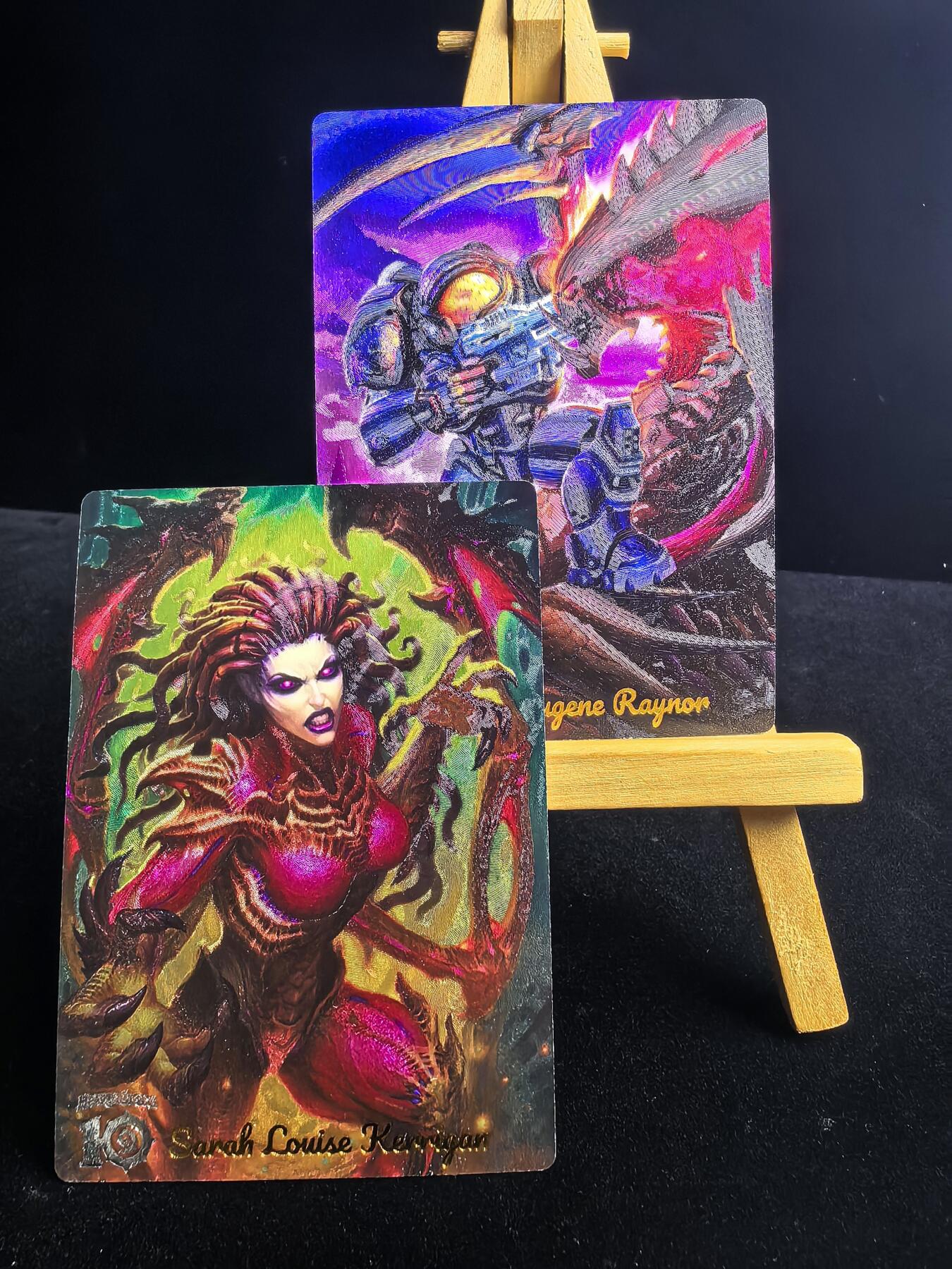 无佣金 不寄存 不收拍 链接少 我只是一个小小的卡牌收藏玩家   需要多宫大佬请私聊 部分卡牌设有底价（不想玩的那么累，即使有底价也会比市场价便宜的多，懂的自然懂） 拒绝小号抬价 大家放心拍 所有拍品部分套有卡膜 部分卡牌多宫 自制卡牌 不包厂瑕 放大镜 品控 勿拍 流拍商品会循环 感谢大家支持 留个关注 不定时上新 谢谢 奇点卡牌 星际争霸粗闪2张