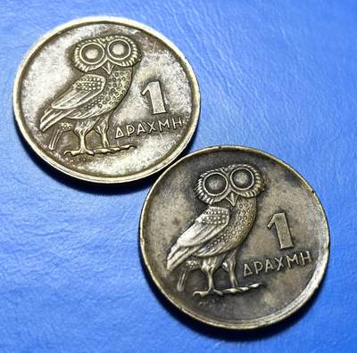 外国优质老铜币银币，周六九点倒数截拍，满百包邮，可寄存半年，喜欢朋友微信扫描二维码可直接参拍 - 希腊1973年猫头鹰1德拉克马2枚