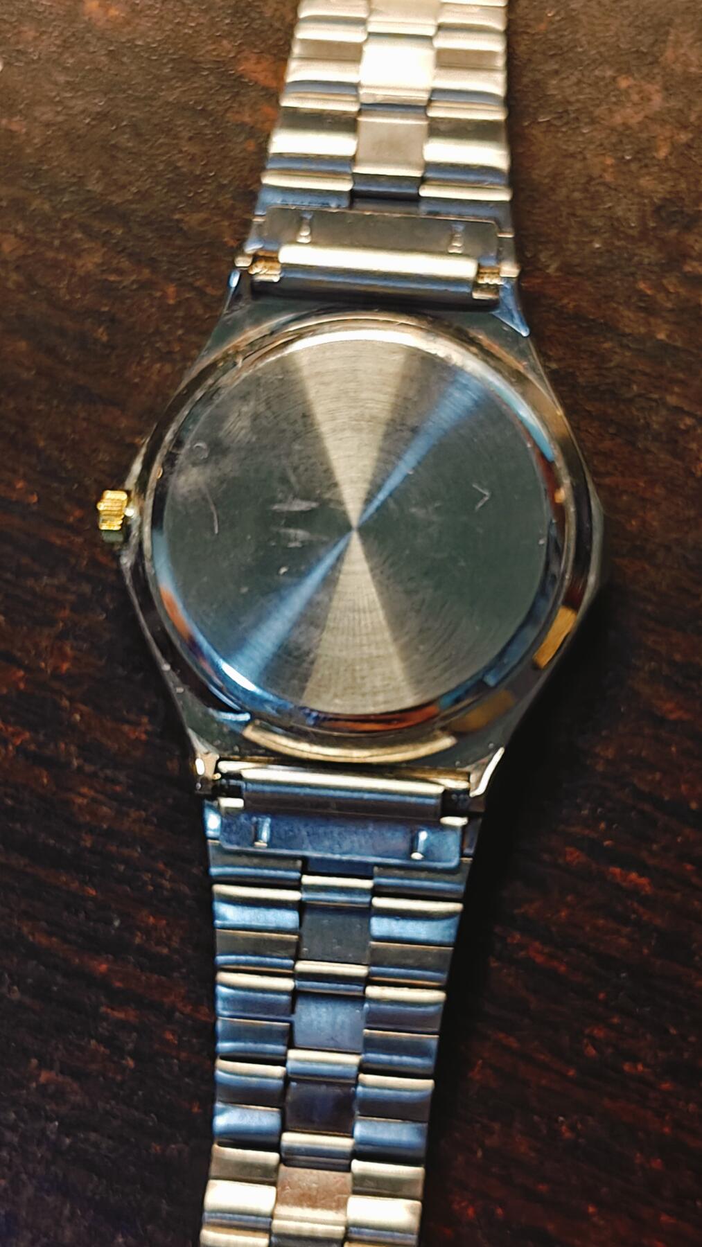 罗岚⭐新藏⭐特惠专拍第一场-分享拍场赚佣 70-90年代期间引进的高档外国防水手表，盒表一套，需自行测试