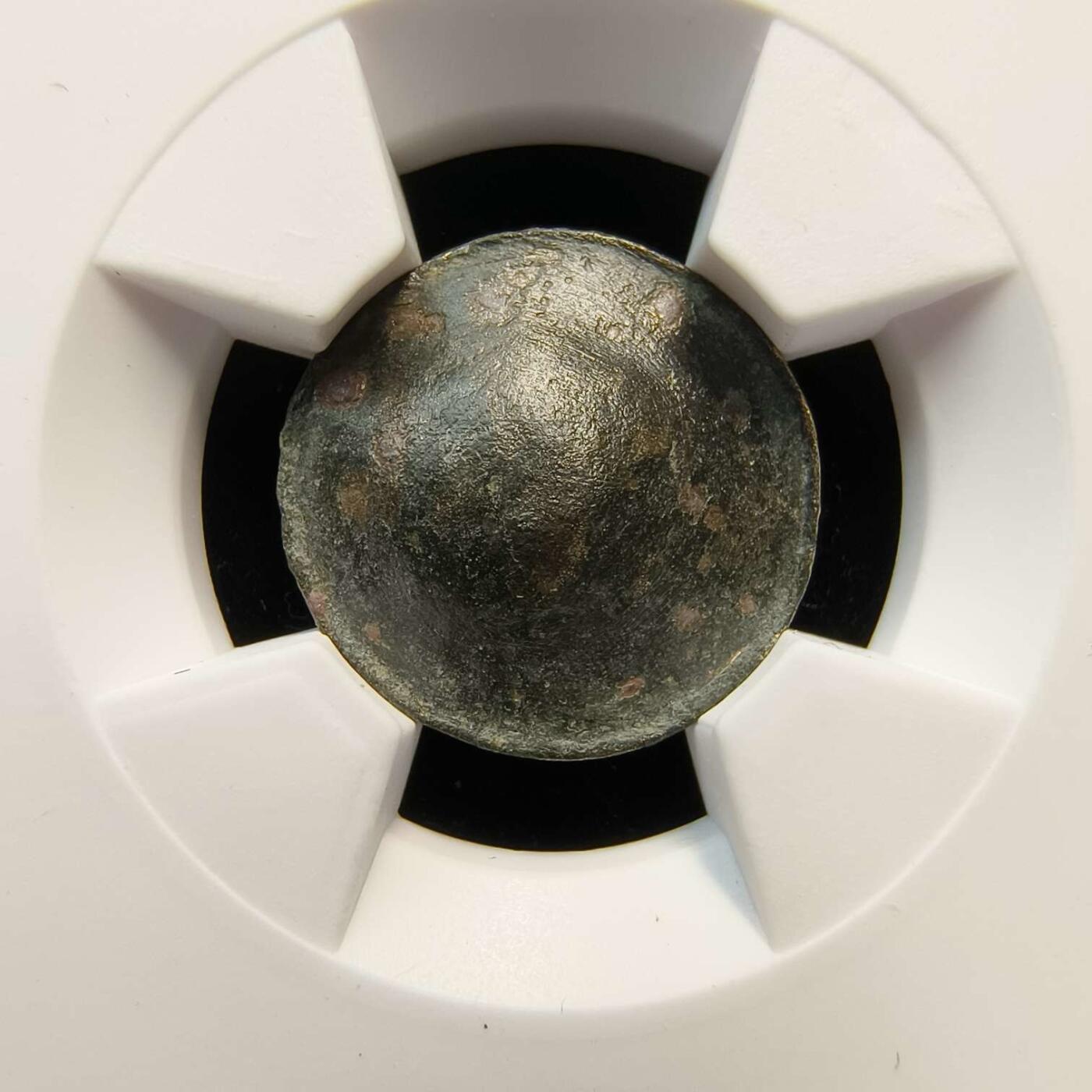 七河·世界钱币杂件水晶矿标小拍（总第30期） （16）k568粟特早期 碟型单面币 马头印记 华夏评级VF20 