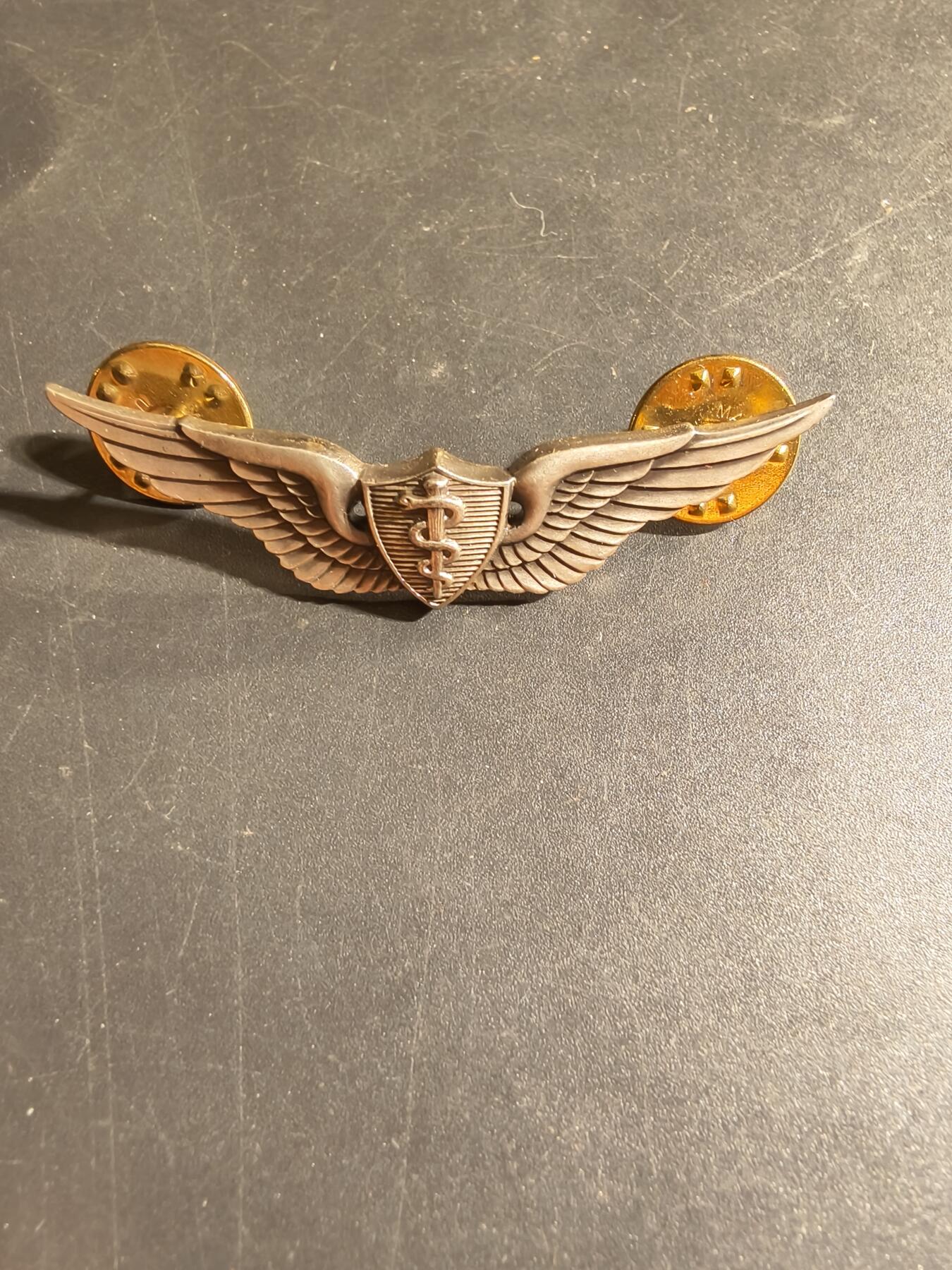 老王徽章第168期 美国空军军医技能章 925银 2英寸    少见厂标