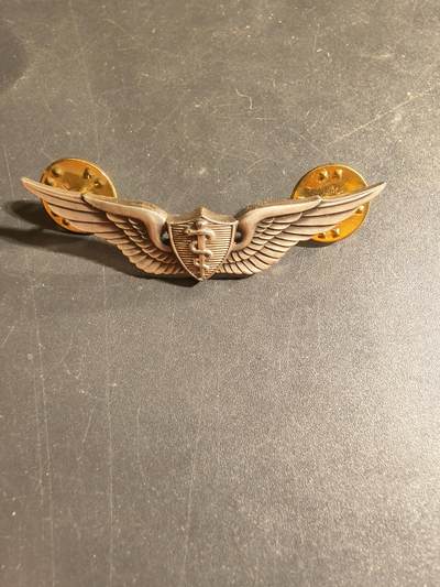 老王徽章第168期 - 美国空军军医技能章 925银 2英寸    少见厂标