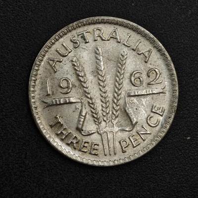 【淘币小摊】实时拍第八百一十八拍   散币小银币场   满百包邮可预留二周 每周一统一发货   - 澳大利亚1962年伊丽莎白二世3便士银币
