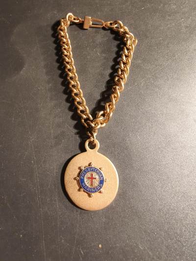 老王徽章第168期 - 美国长老会水手组织纪念章     铜质镀金珐琅