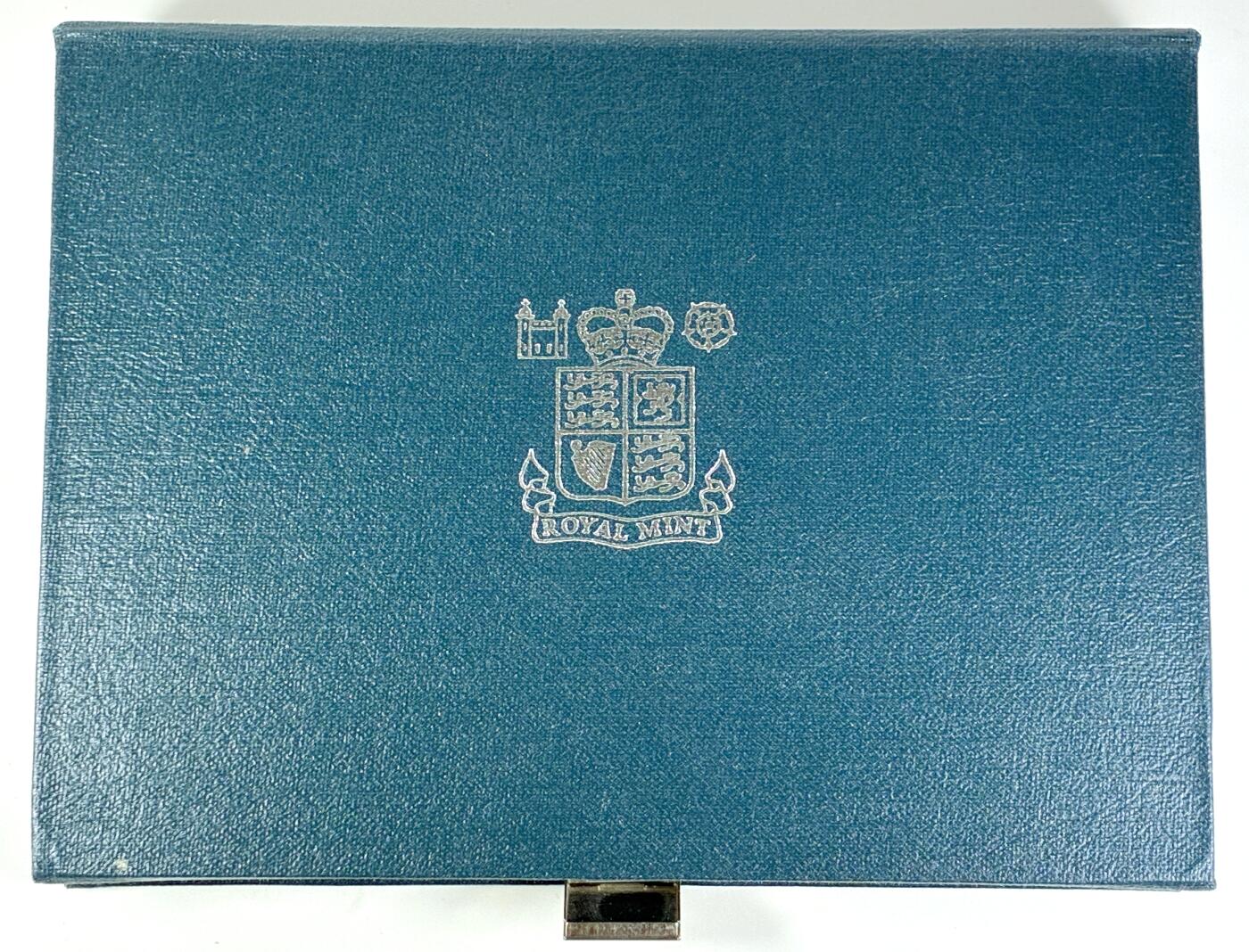 【雨安】【直播拍卖】【世界币章118期-裸币】2025-12-05 周五 19:30 保真 [现代套币] Great Britain 英国 套币 精制套币 1985年