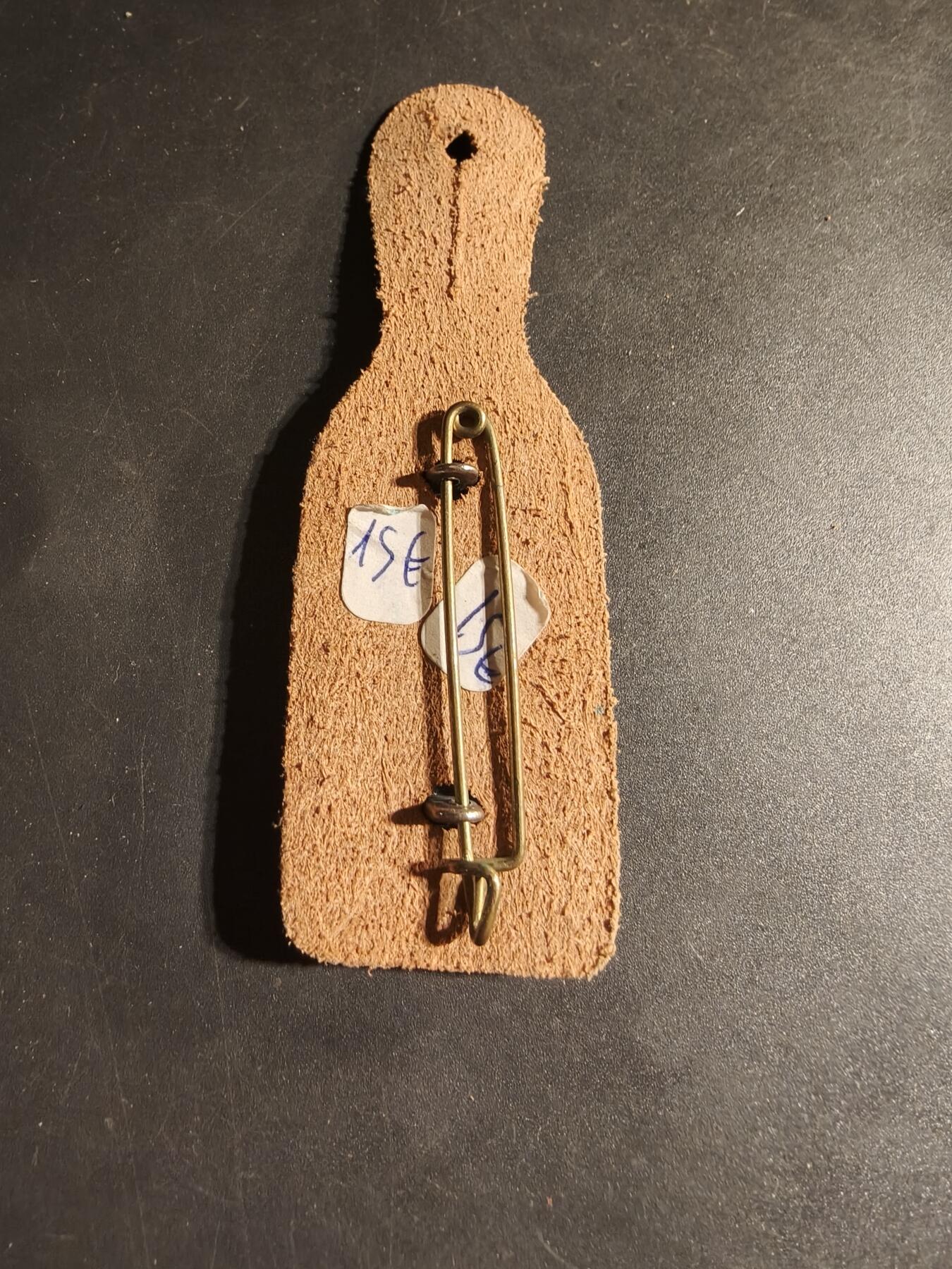 老王徽章第168期 法国军需弹药总局证章