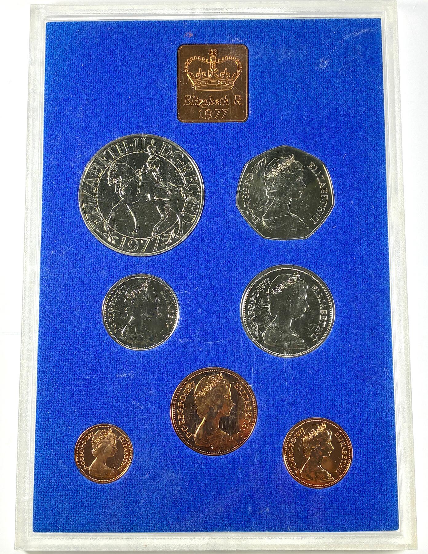 【雨安】【直播拍卖】【世界币章118期-裸币】2025-12-05 周五 19:30 保真 [现代套币] Great Britain 英国 套币 精制套币 1977年