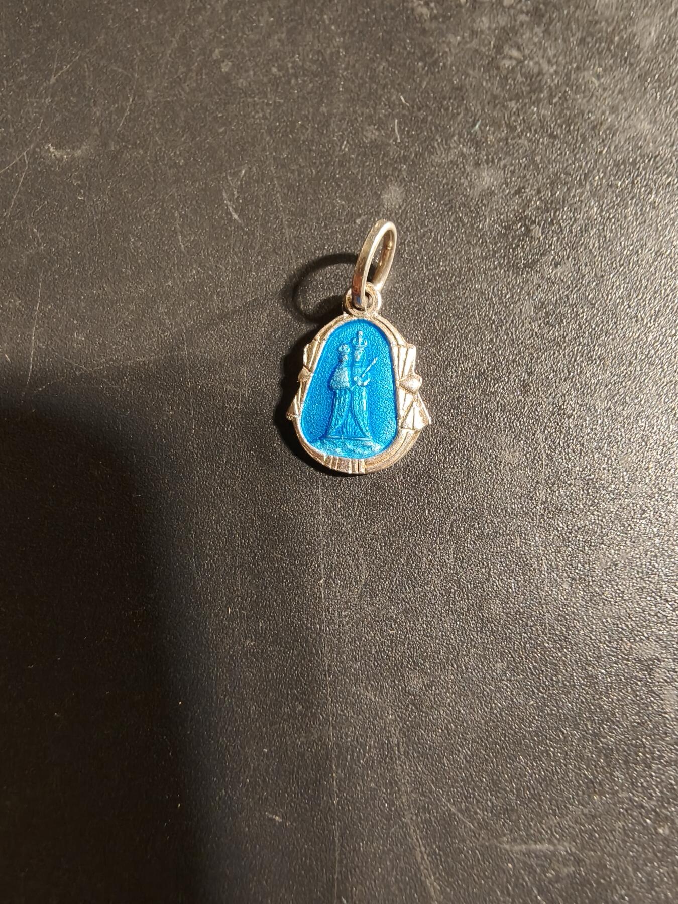 老王徽章第168期 法国天主教会纪念章