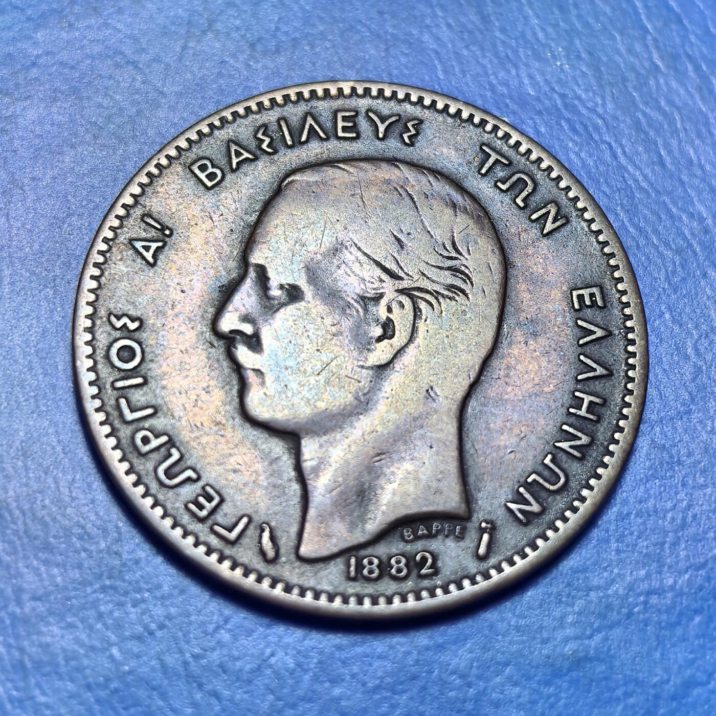 外国优质老铜币银币，周六九点倒数截拍，满百包邮，可寄存半年，喜欢朋友微信扫描二维码可直接参拍